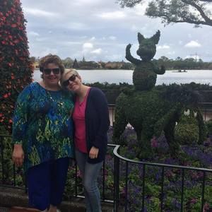 Meet your Posher, Rhonda